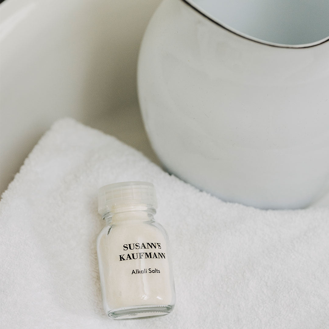 POST BEZAU JUICE Abendritual Susanne Kaufmann Basensalz und Wasserkanne